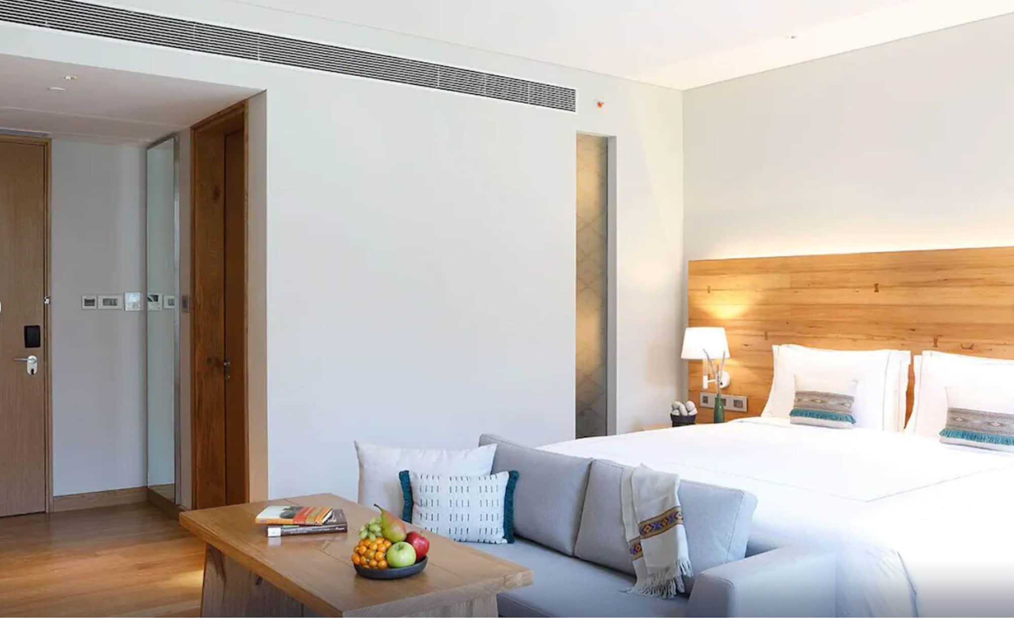 Taj Rishikesh Resort And Spa Дехрадун Екстериор снимка