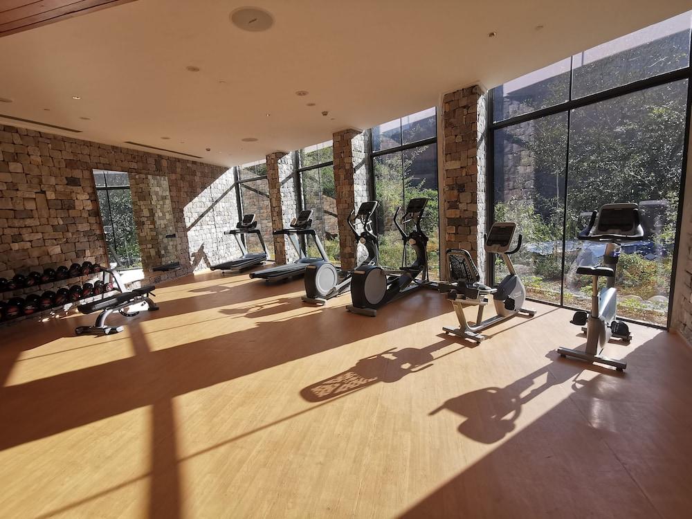 Taj Rishikesh Resort And Spa Дехрадун Екстериор снимка