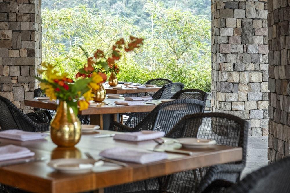 Taj Rishikesh Resort And Spa Дехрадун Екстериор снимка